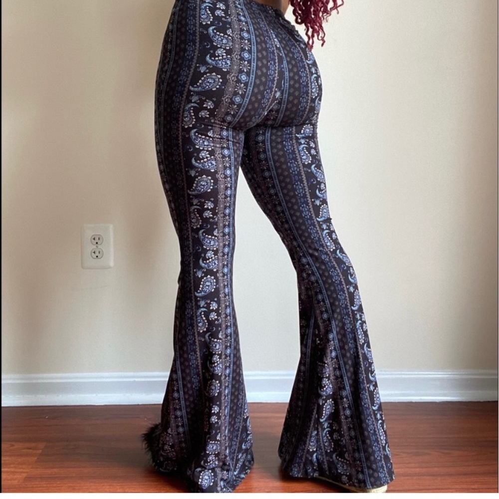 Flared leggings